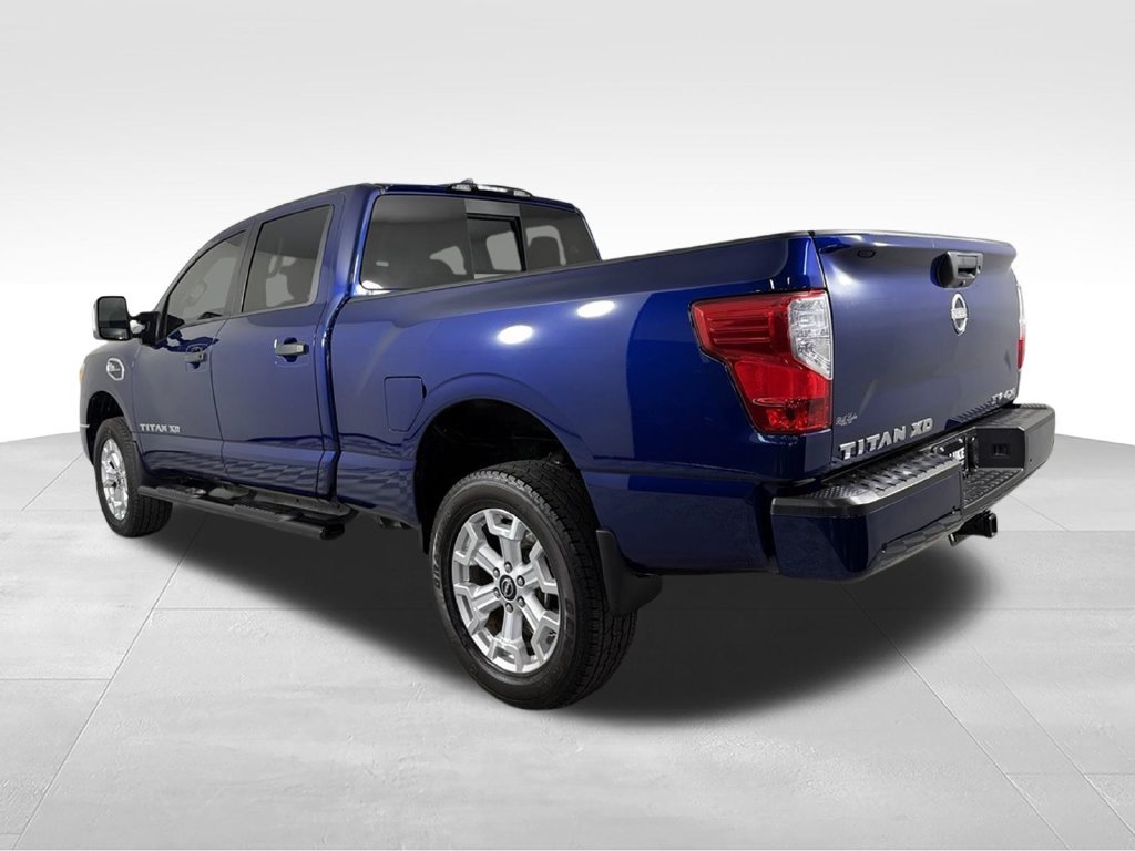 2024 Nissan Titan XD SV - Photo 9