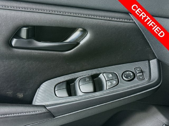 Certified Used 2025 White Nissan S image 20