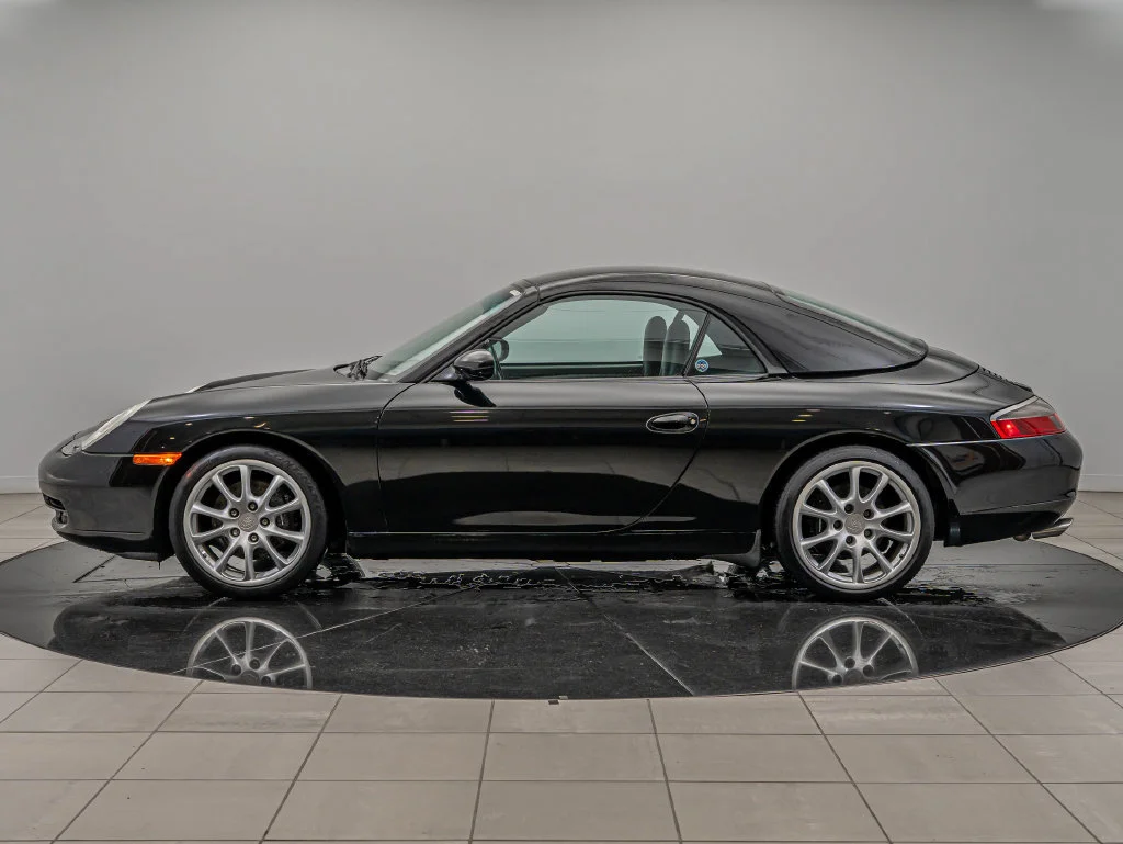 Used 2001 Black Porsche Carrera image 2