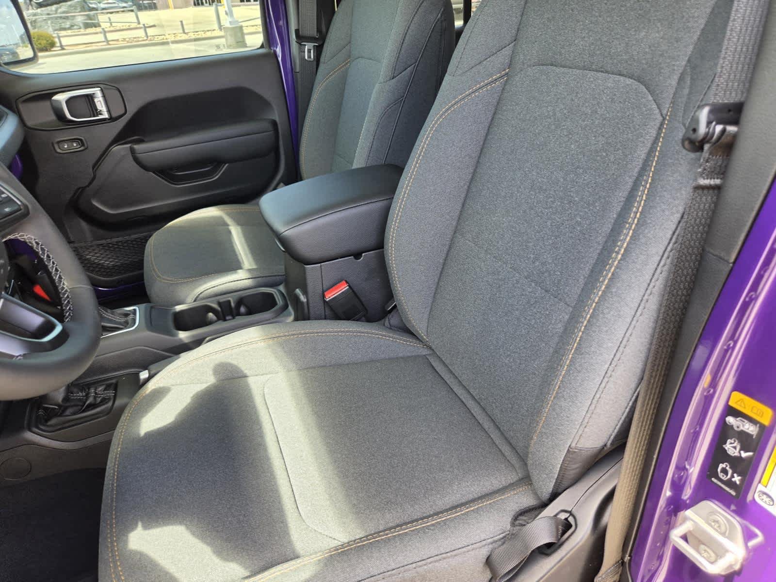 New 2026 Reign Exterior Paint Jeep Sport S image 15