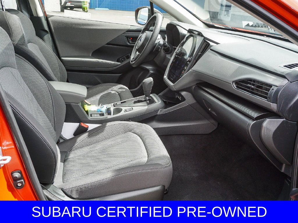 Used 2024 Pearl Subaru Premium image 12