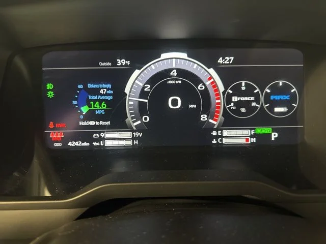 2025 Toyota Tundra Platinum - Photo 19