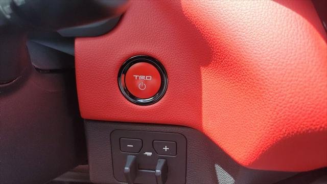 Certified Used 2025 ICE CAP Toyota  image 23