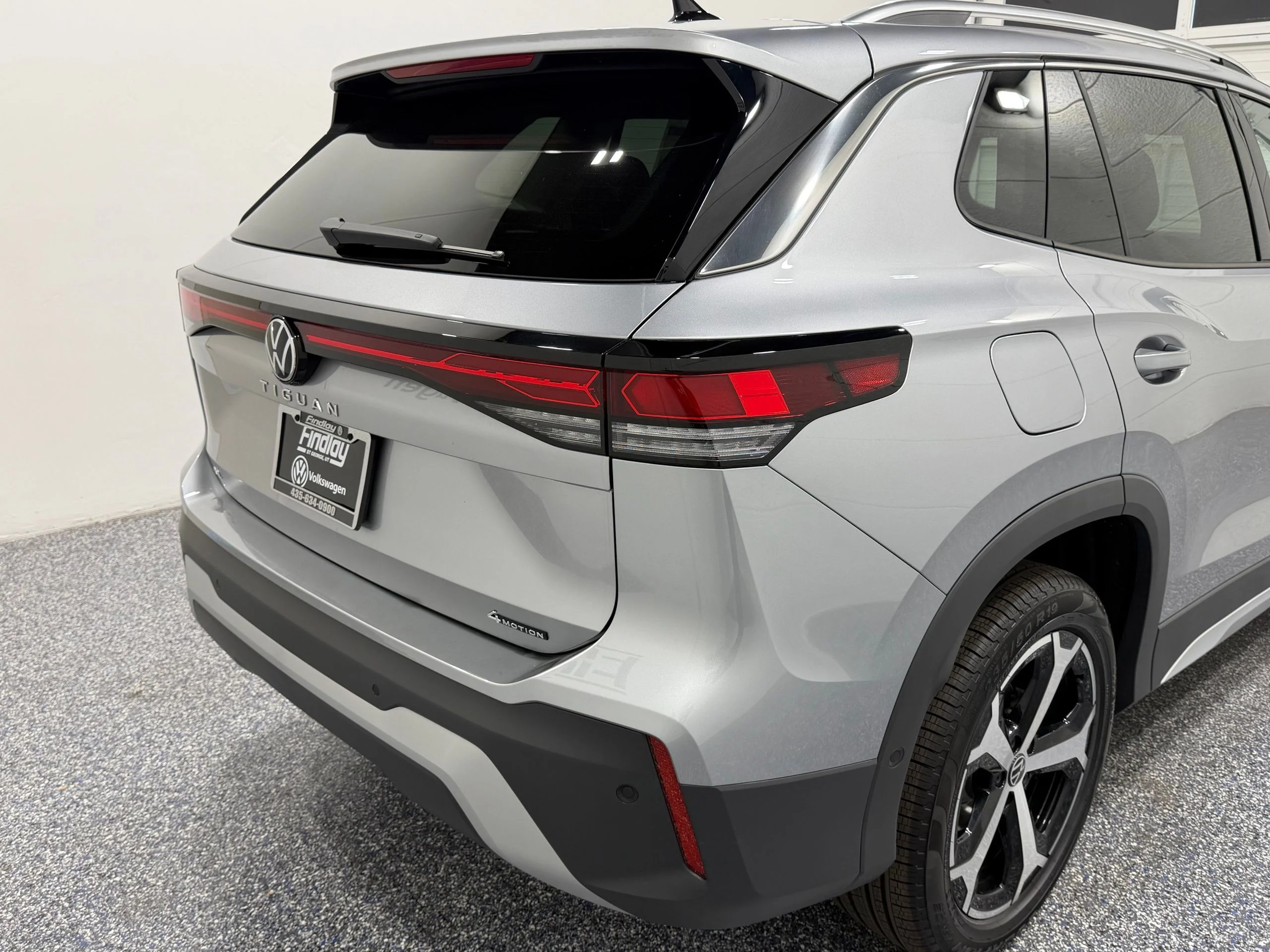 New 2026 Silver Volkswagen SE image 17