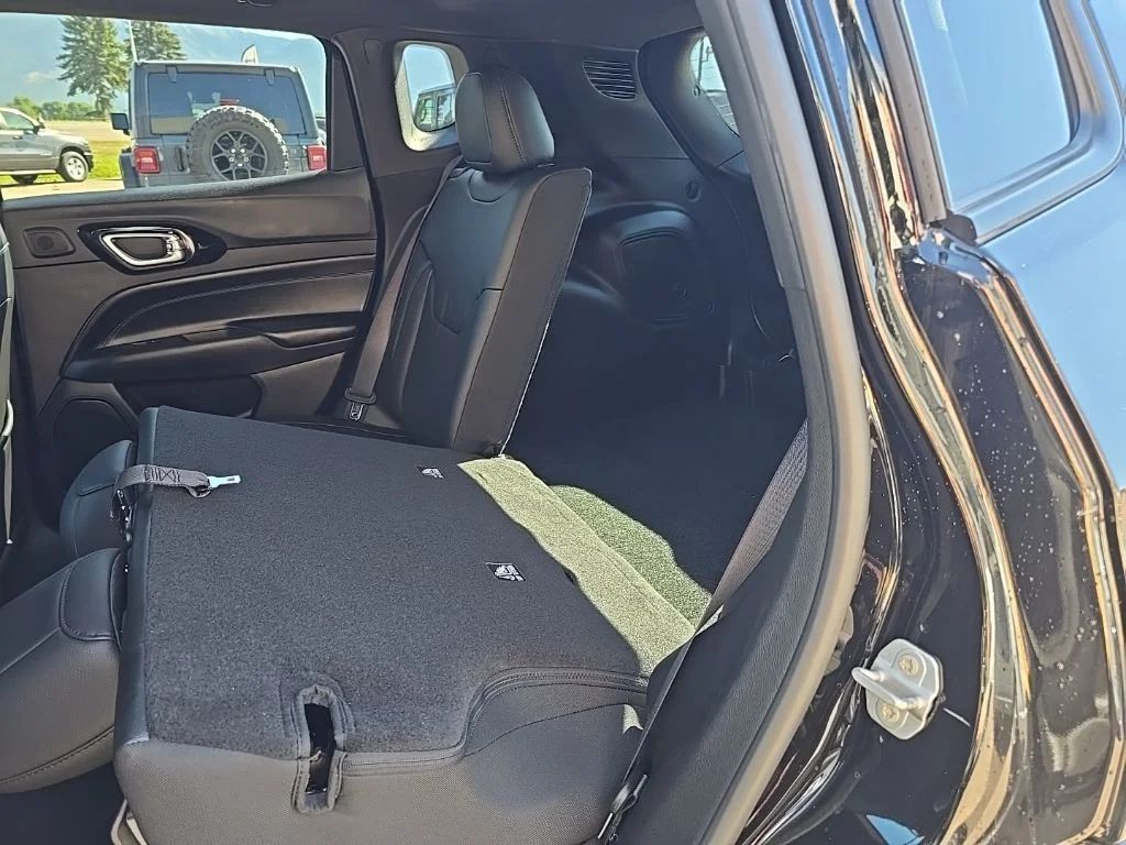 2025 Jeep Compass Limited - Photo 21