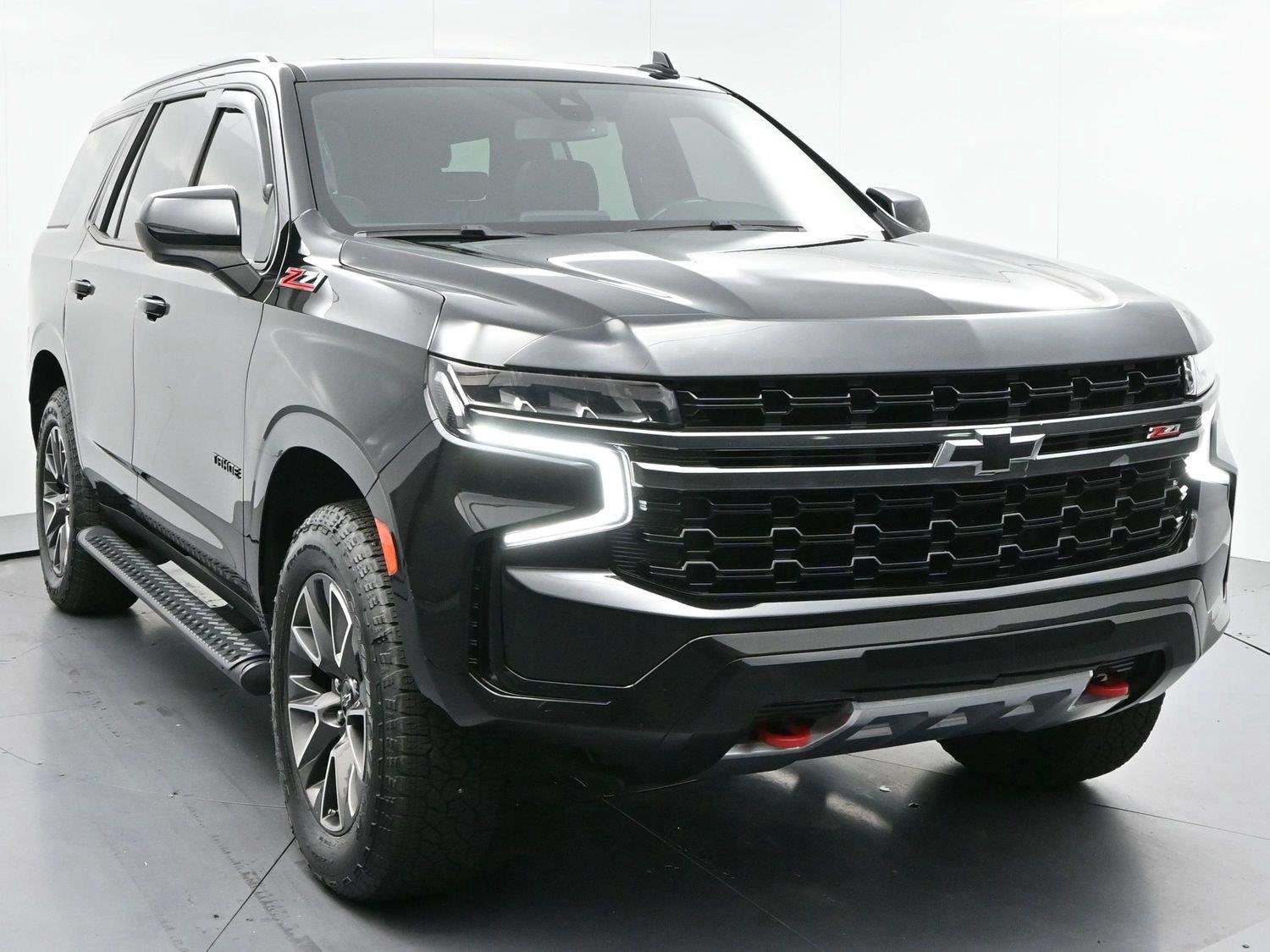 Used 2021 Black Chevrolet Z71 image 2