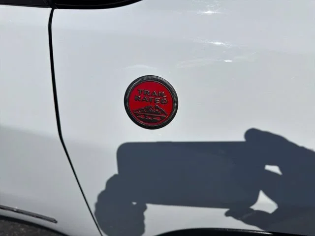 Used 2025 White Jeep Trailhawk image 17