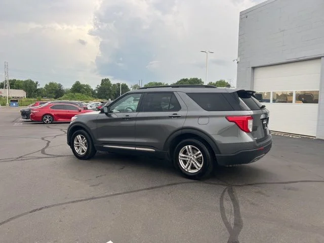 Used 2023 Gray Ford XLT image 14