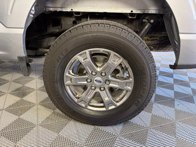 Used 2023 Silver Ford Lariat image 59