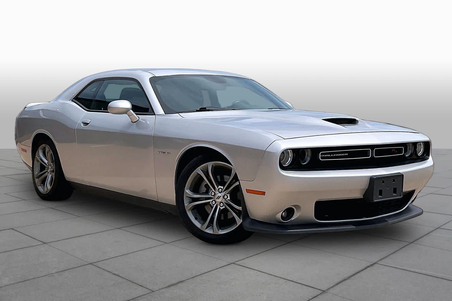 Used 2021 Triple Nickel Clearcoat Dodge R/T image 3