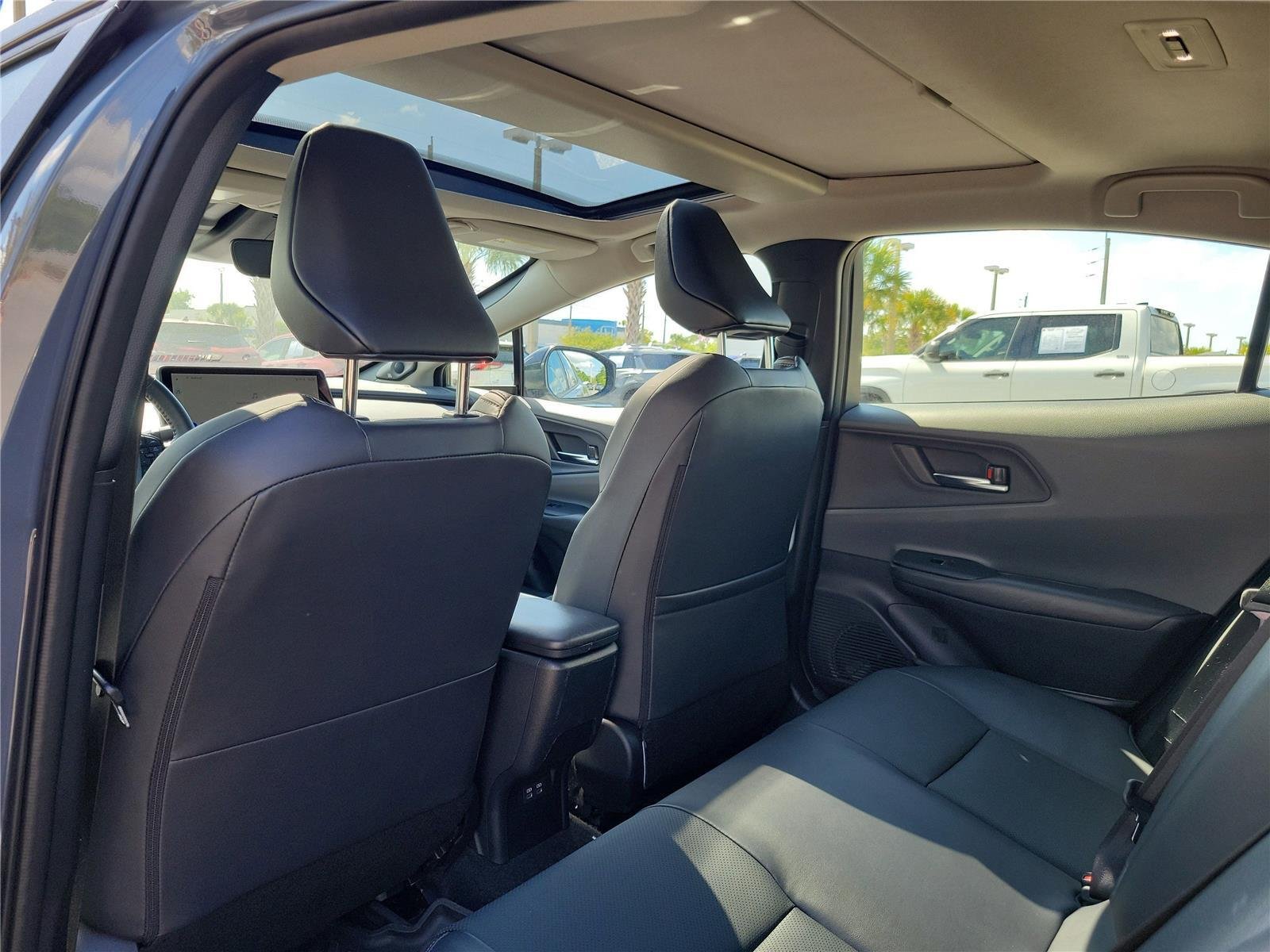 Used 2025 Guardian Gray Toyota Limited image 12