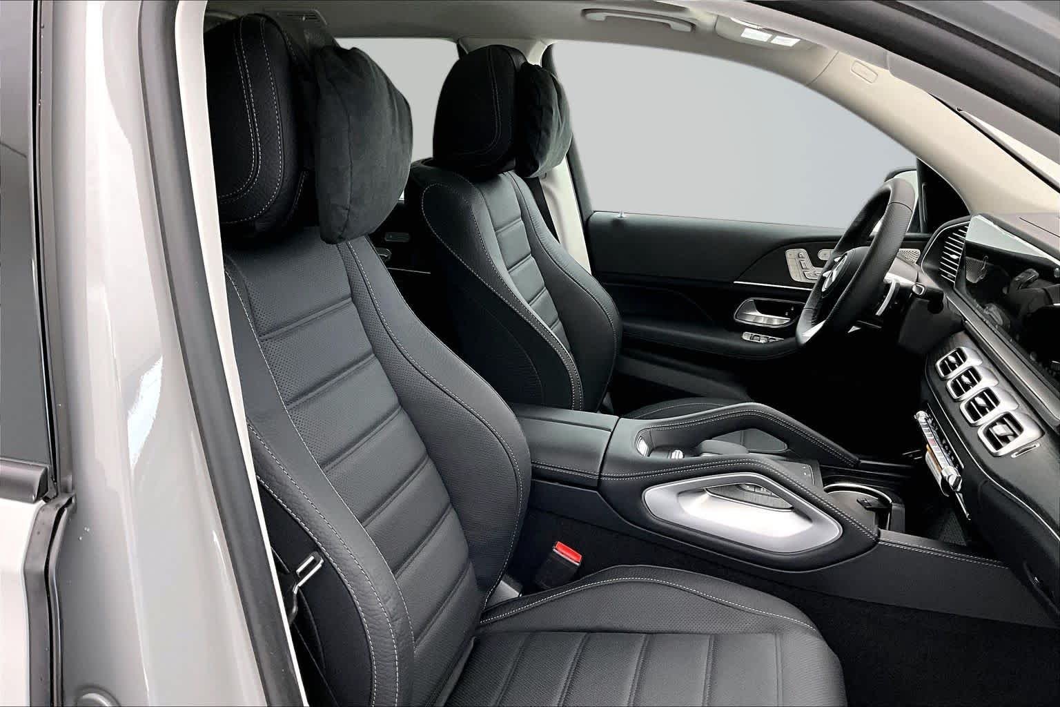 New 2026 MANUFAKTUR Alpine Grey Mercedes-Benz GLS 450 image 14