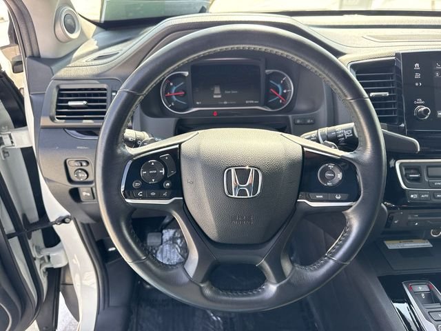 Used 2019  Honda Touring image 14