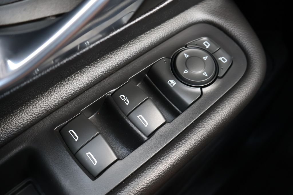 2023 GMC Terrain SLE - Photo 37