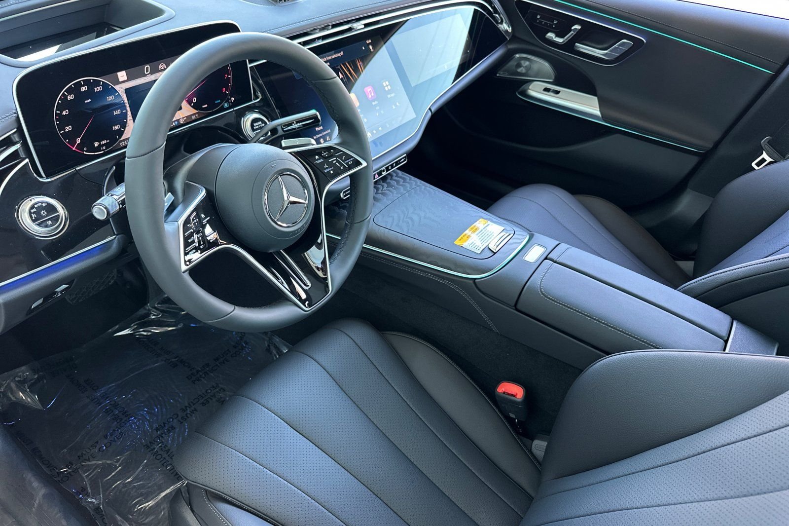 2026 Mercedes-Benz E-Class E350 - Photo 15