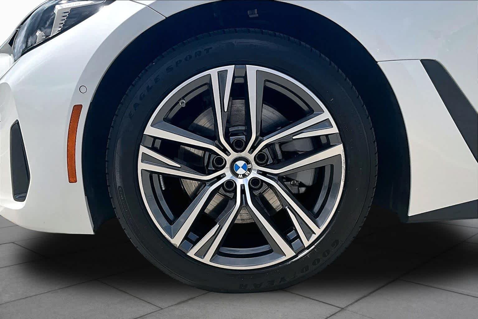 Used 2026 Mineral White Metallic BMW 430i image 10