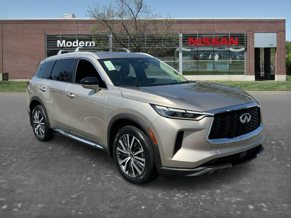 Used 2025 Warm Titanium INFINITI SENSORY image 5