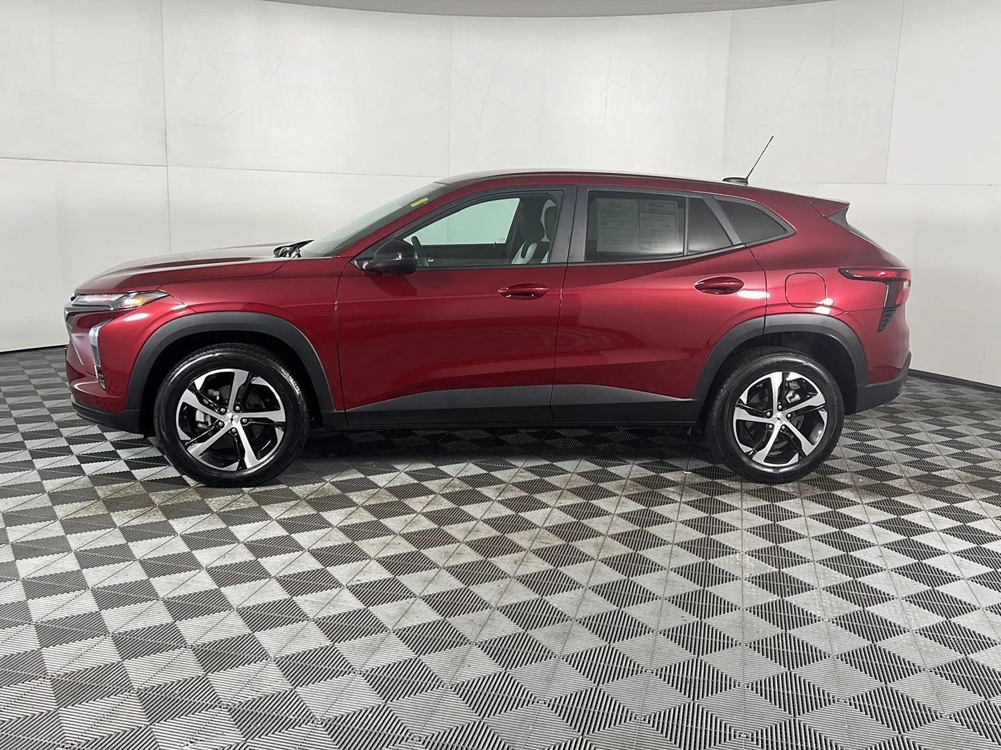 Used 2024 Crimson Metallic Chevrolet 1RS image 7