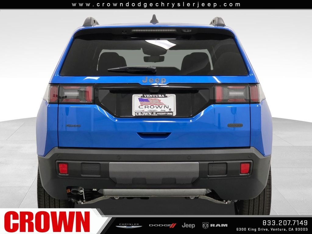 New 2026 Hydro Blue Pearl-Coat Exterior Paint Jeep Overland image 6