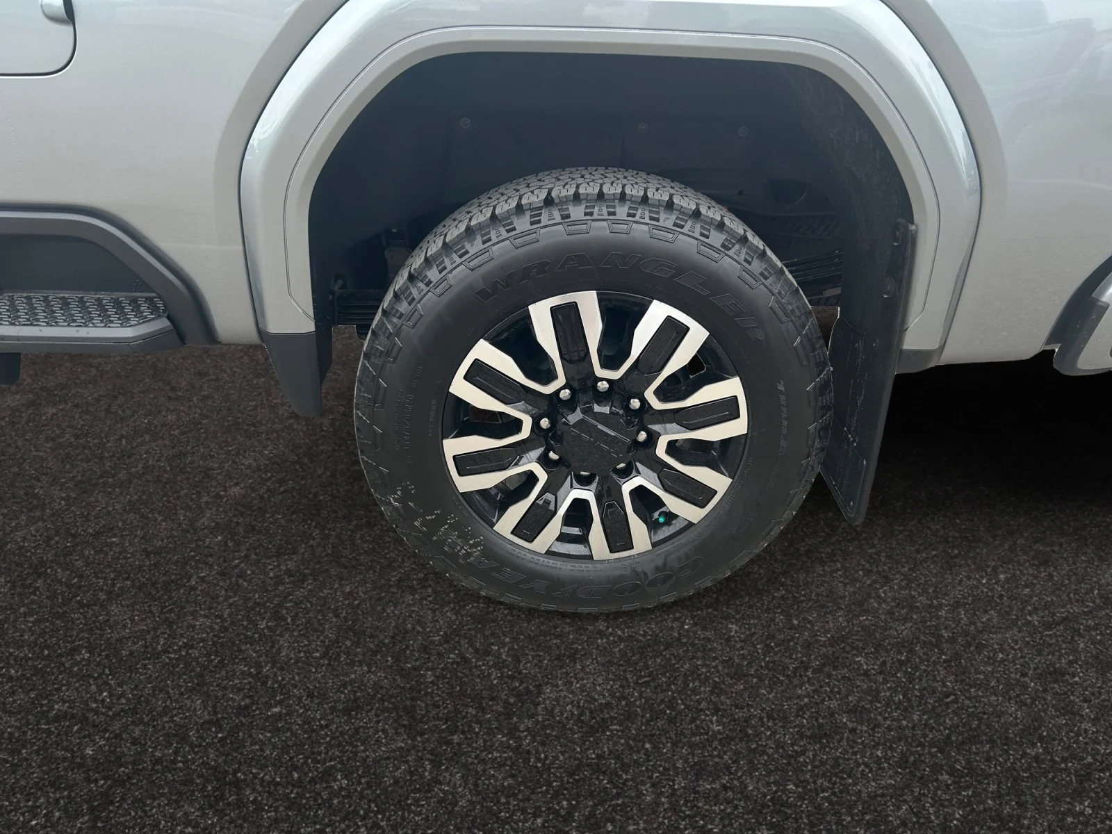 New 2026 Sterling Metallic GMC Denali Ultimate image 9