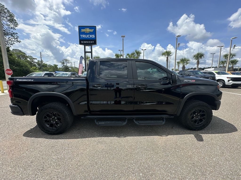 Used 2024 Black Chevrolet ZR2 image 17