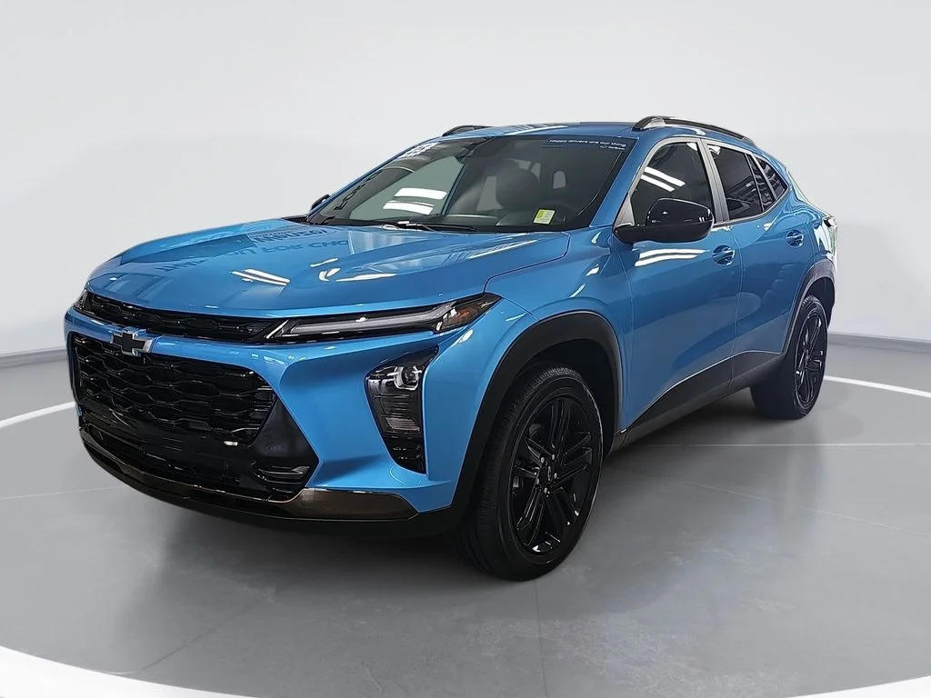 Certified Used 2025 Blue Chevrolet ACTIV image 9