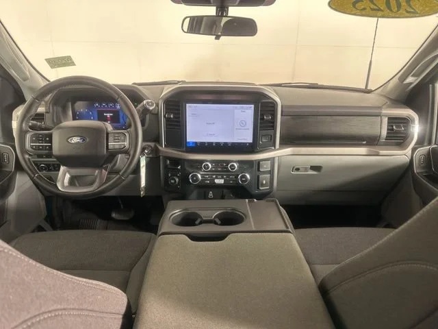 Used 2025 Whi/white Ford XLT image 17