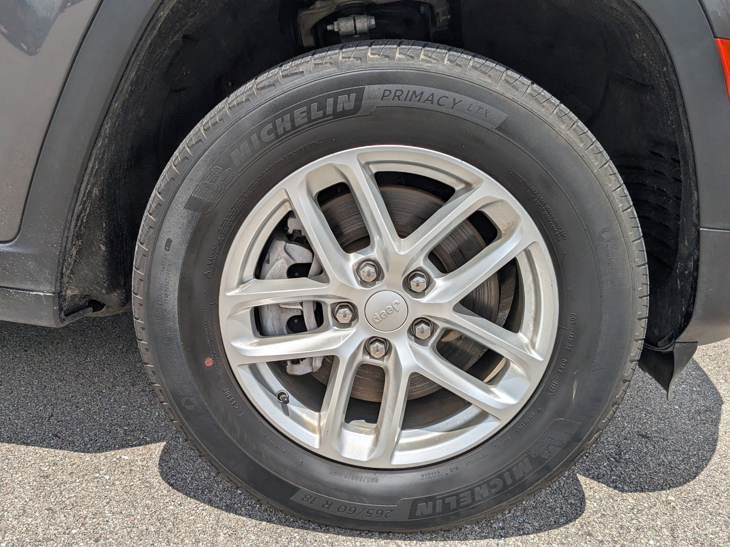 2023 Jeep Grand Cherokee L Laredo - Photo 11