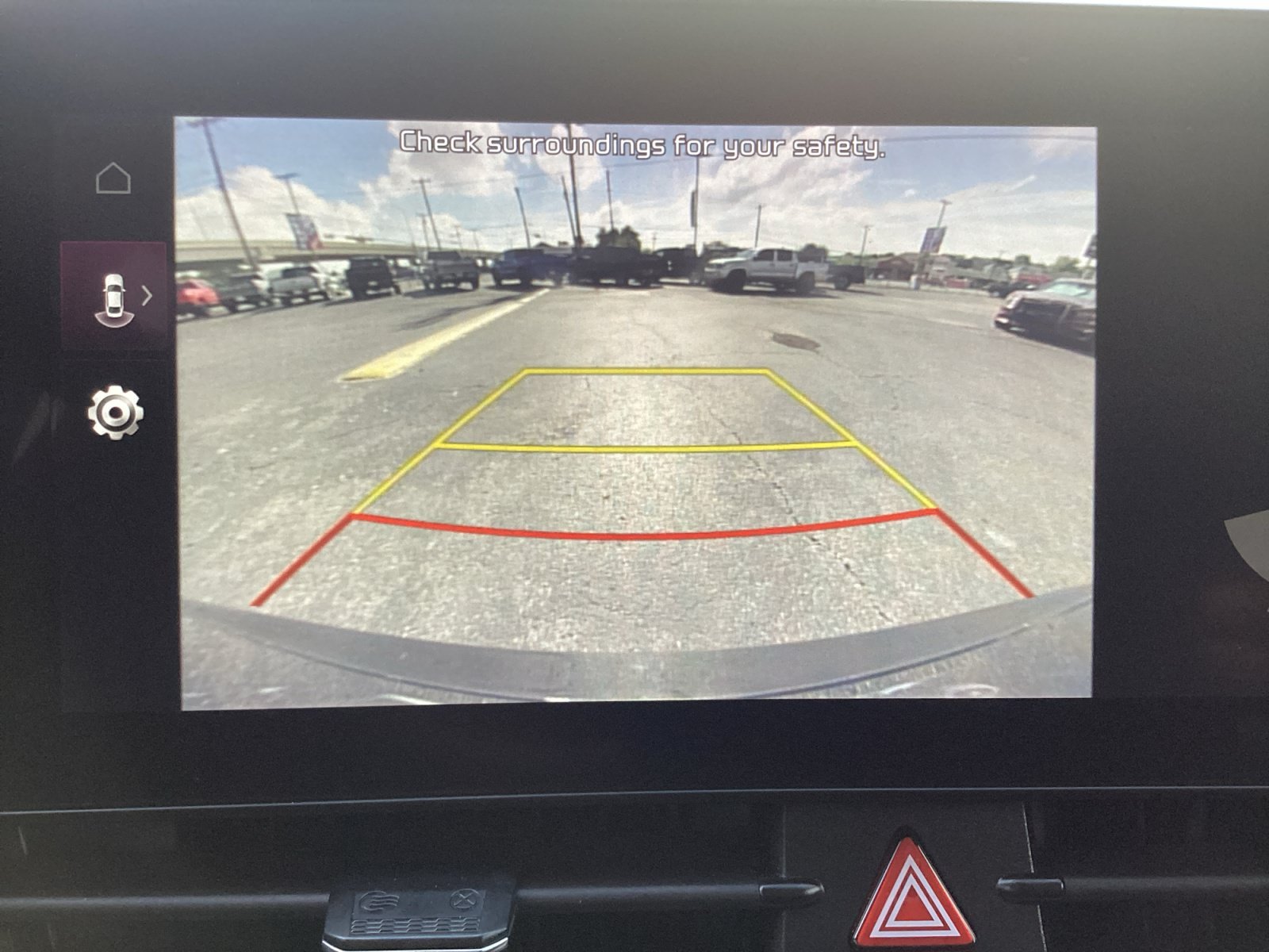 Used 2023 White Kia SX image 21