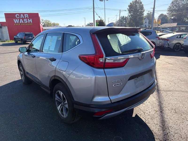 Used 2017  Honda LX image 5