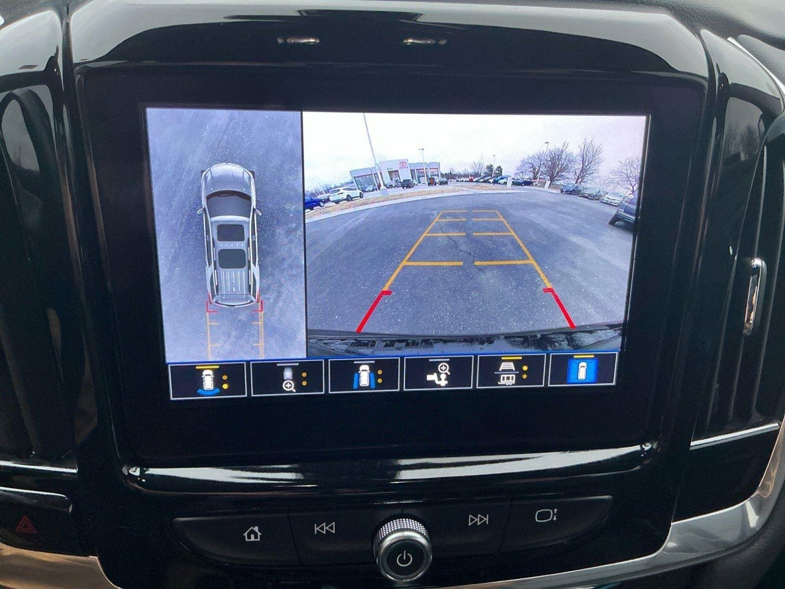 2022 Chevrolet Traverse Premier - Photo 22