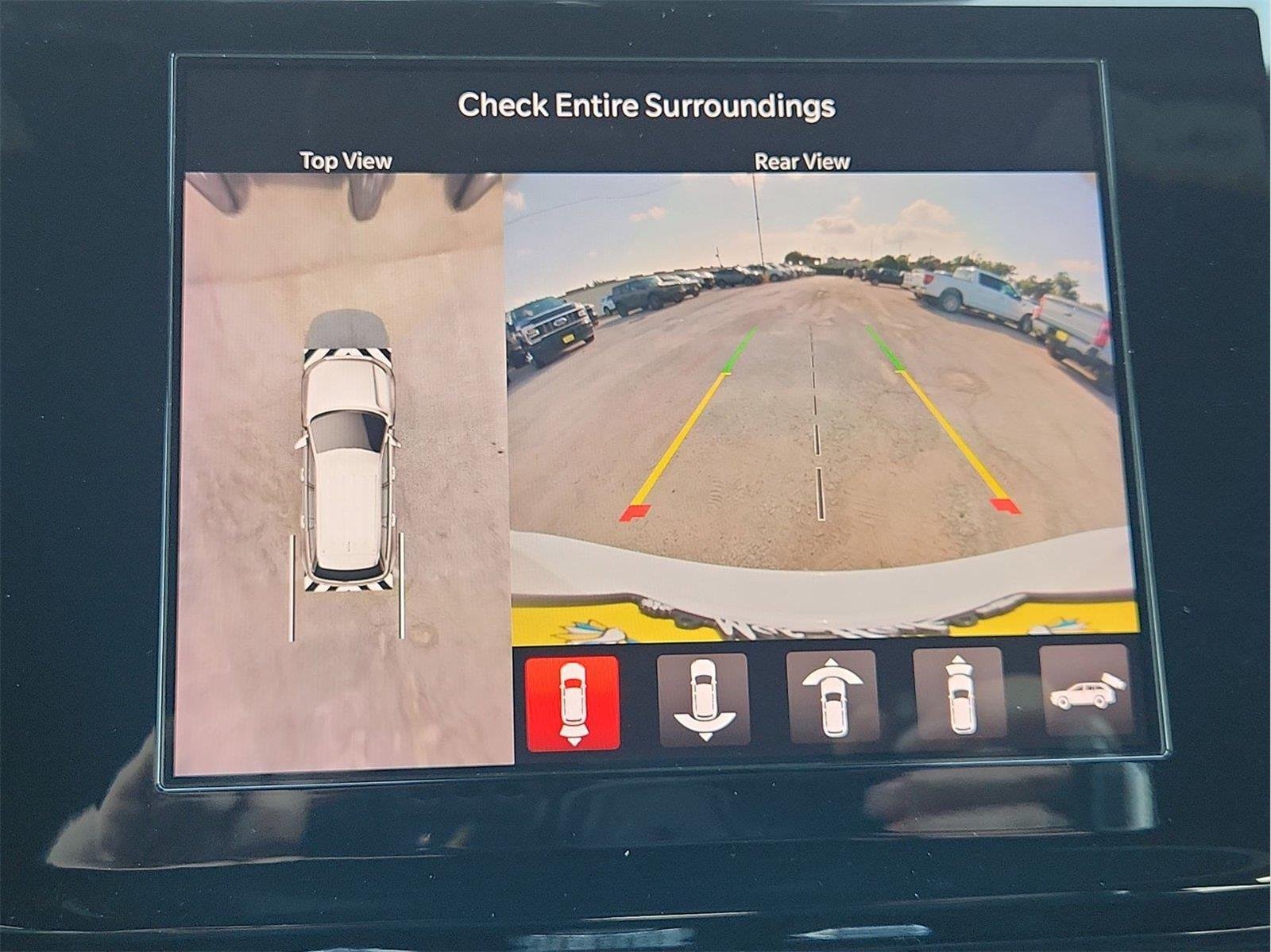 2022 Jeep Grand Cherokee photo 15 of 35