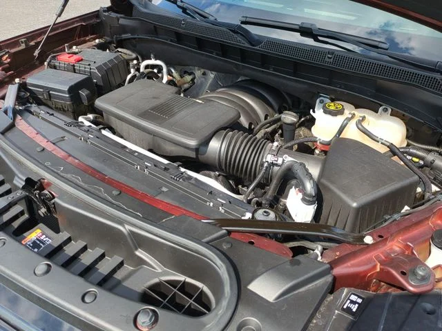 Used 2023 Orange Chevrolet Z71 image 26