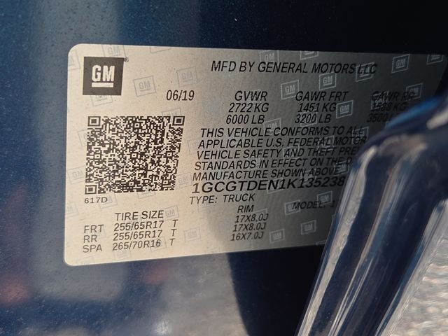 Used 2019 Pacific Blue Metallic Chevrolet Z71 image 7