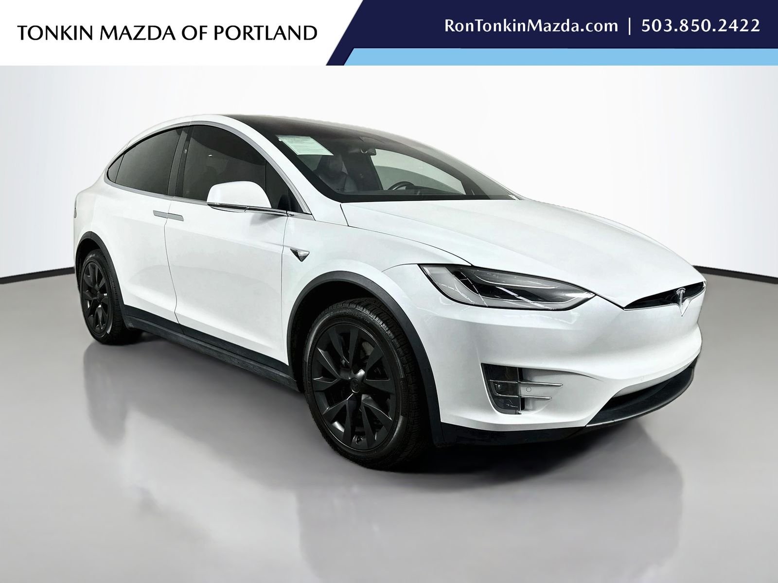 Used 2020 White Tesla Long Range image 1