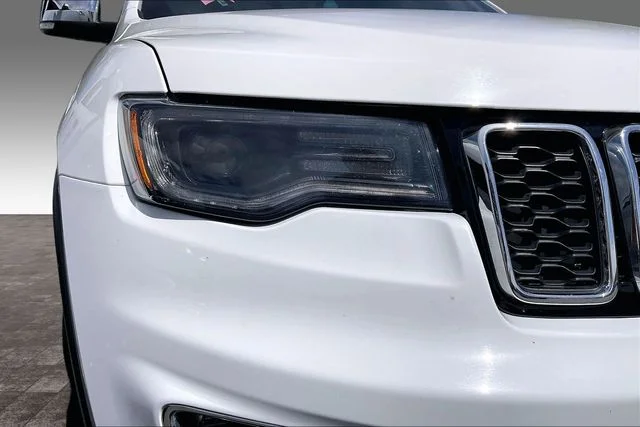 Used 2019 White Jeep Limited image 6