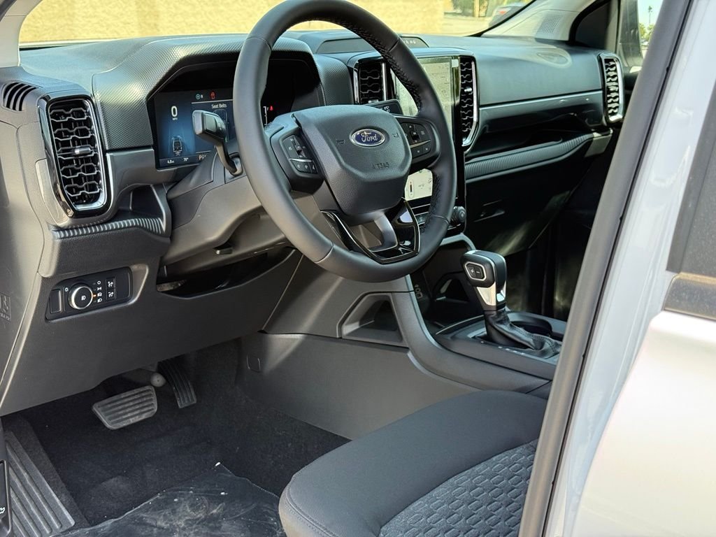 New 2026 Oxford White Ford XLT image 6