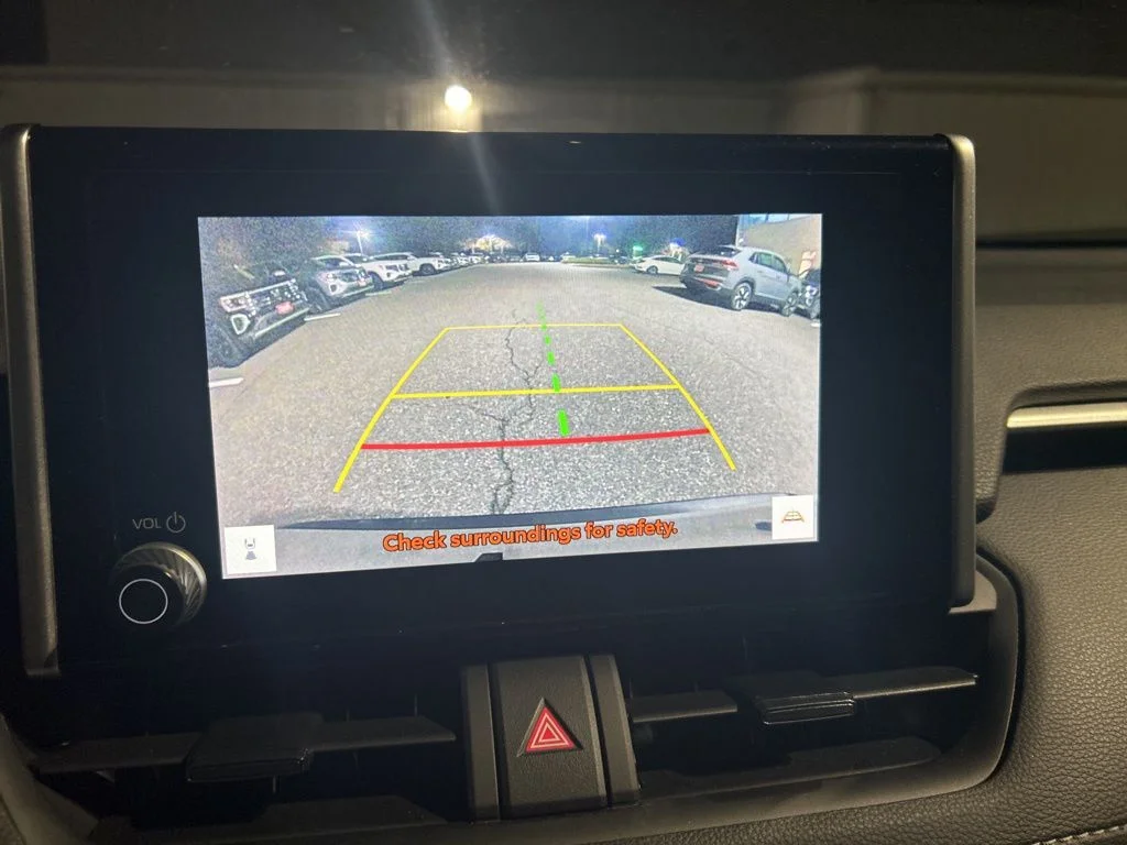 Used 2025 White Toyota XLE image 21