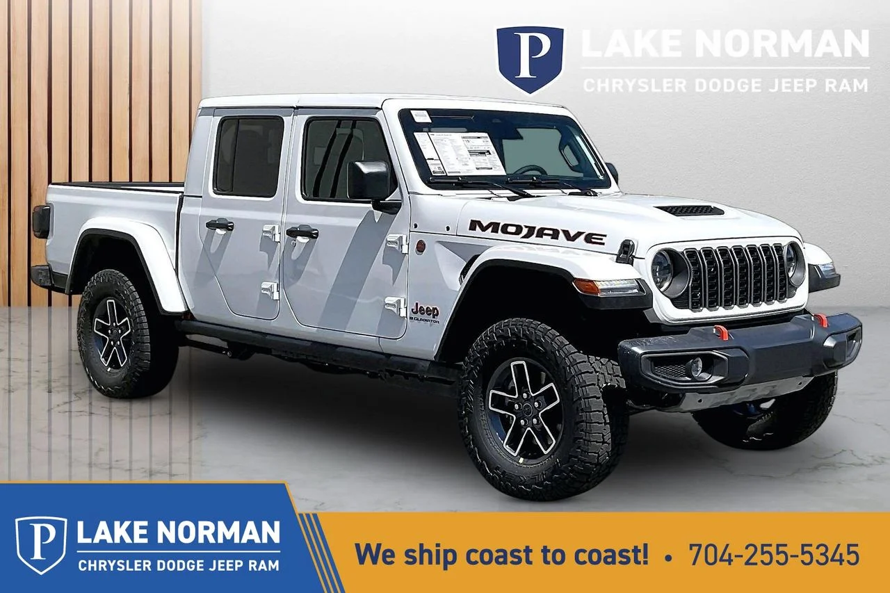 2026 Jeep Gladiator Mojave Auto's photo