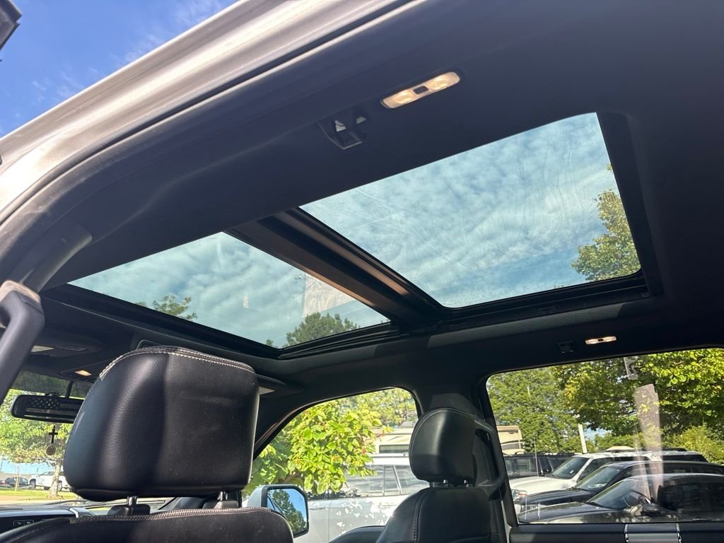 Used 2015 Silver Ford Lariat image 20
