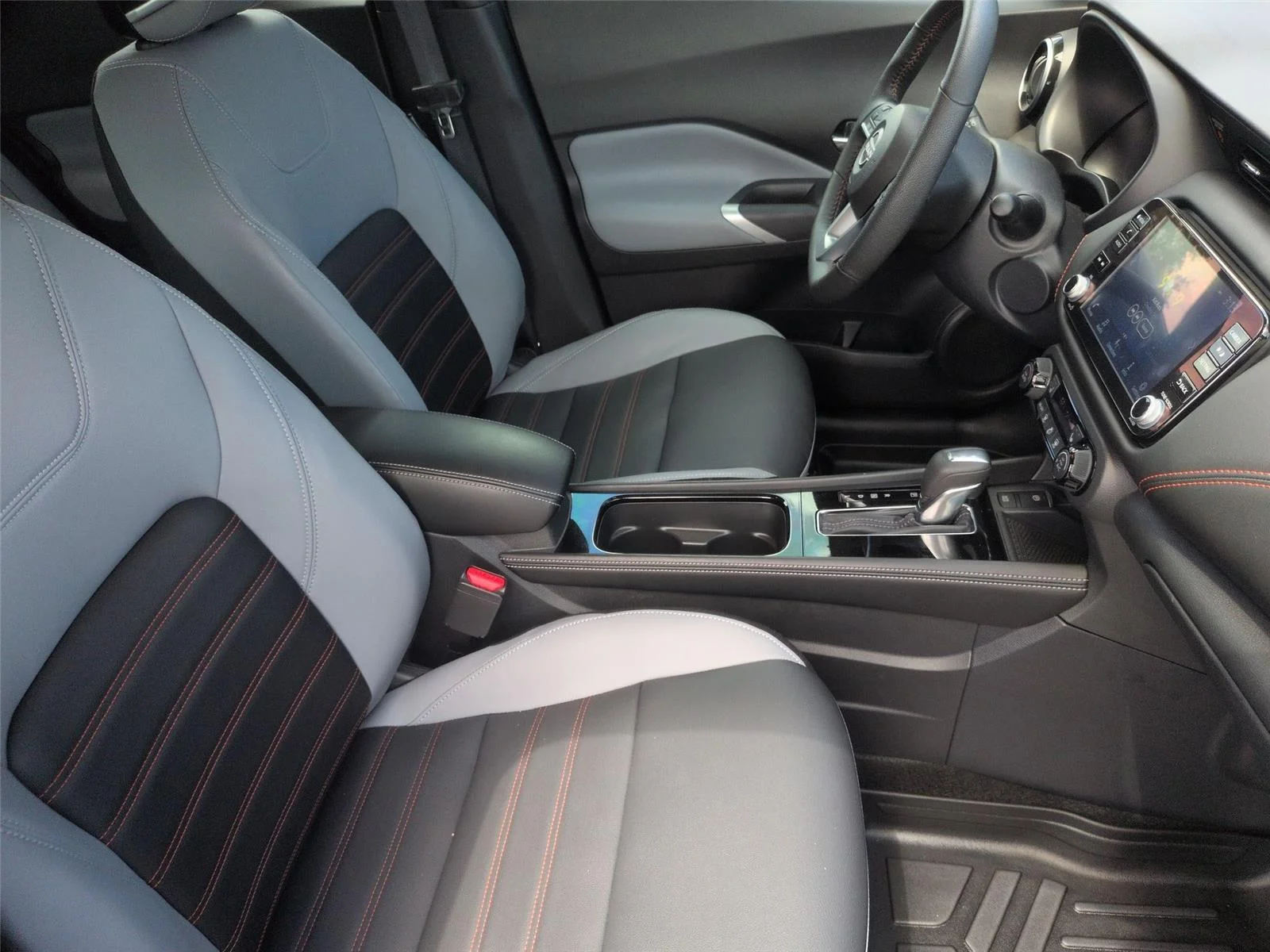 Used 2024 Gun Metallic Nissan SR image 37