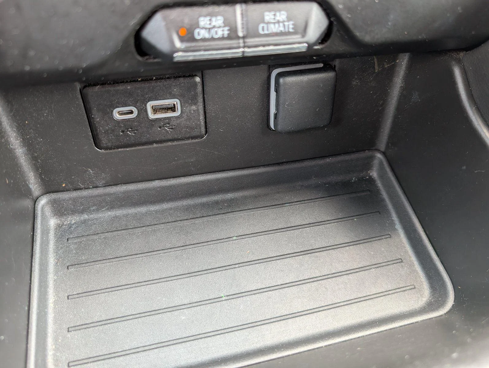 Used 2023 Summit White Chevrolet LS image 18