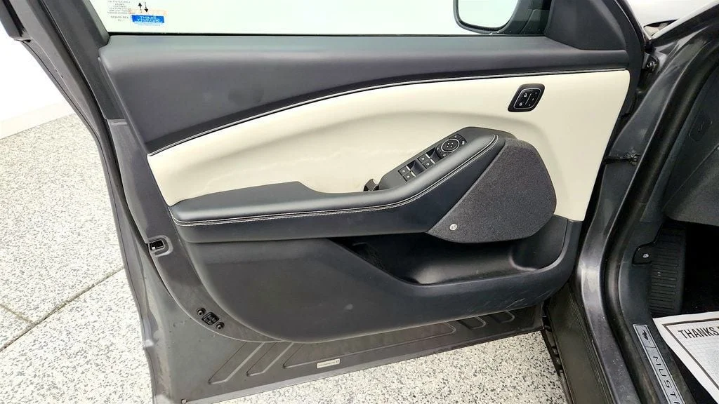 Used 2023 Carbonized Gray Metallic Ford Premium image 11