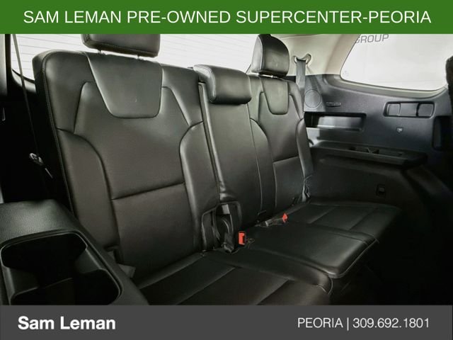 Used 2021 Black Kia LX image 25