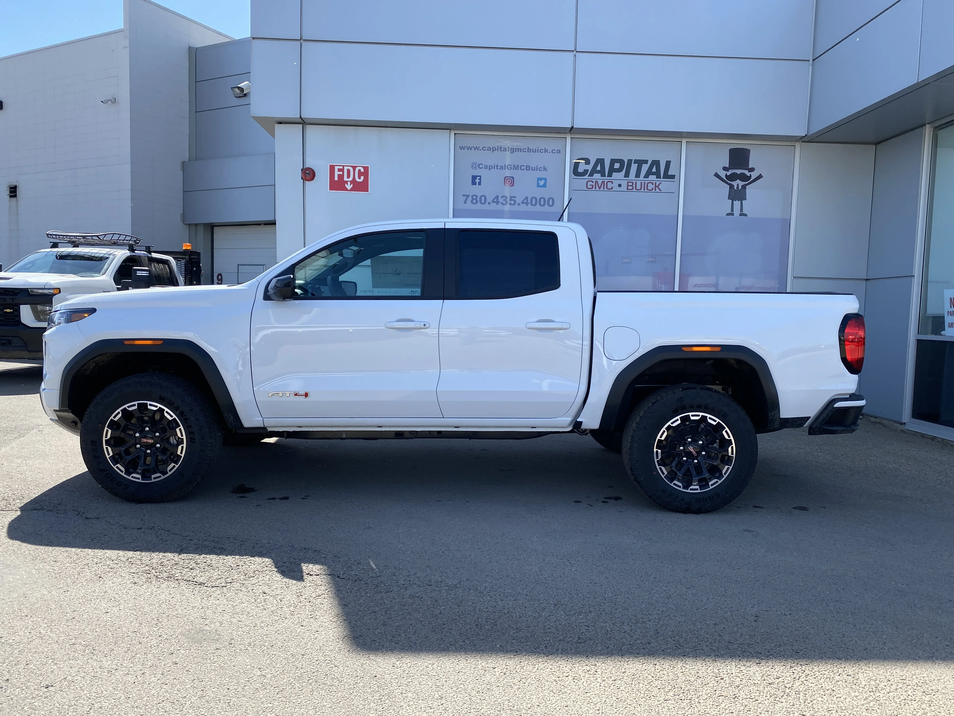New 2026 Summit White GMC 4WD AT4 image 3