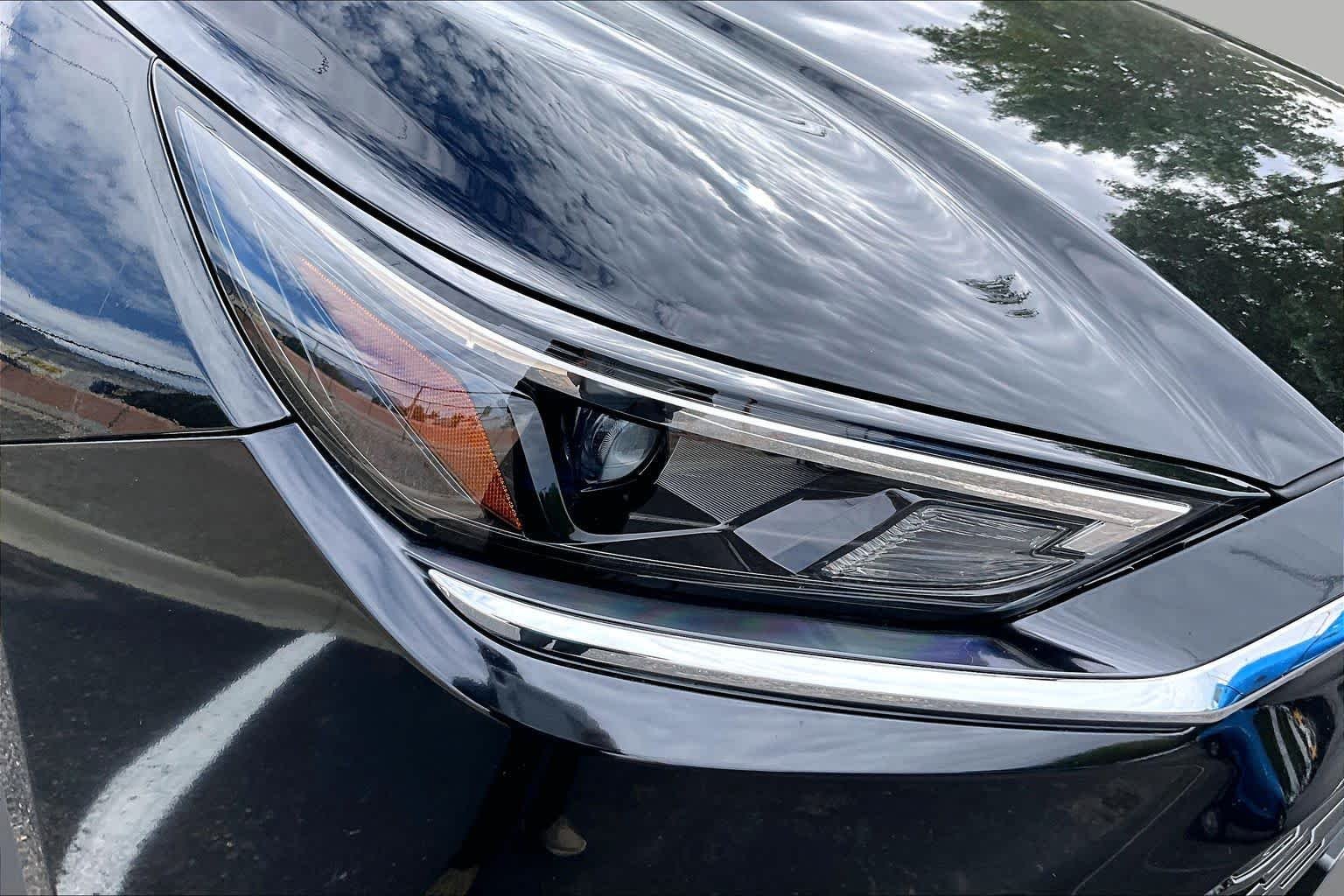 Used 2025 Midnight Black Metallic Toyota XLE image 24