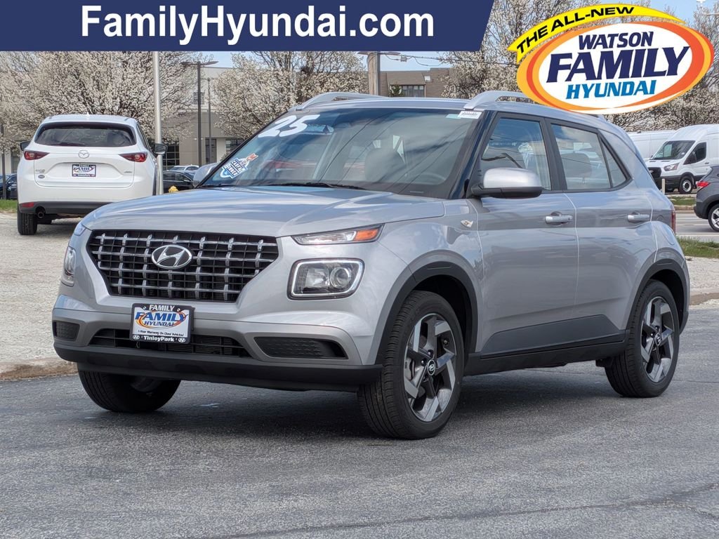 2025 Hyundai Venue SEL - Photo 7