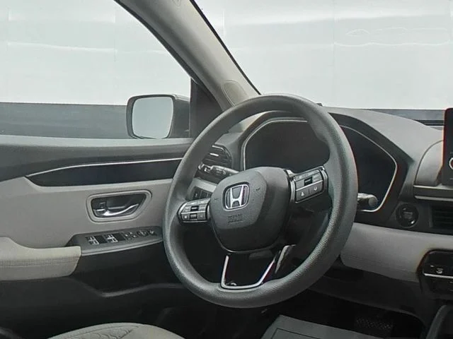 Used 2023  Honda LX image 35