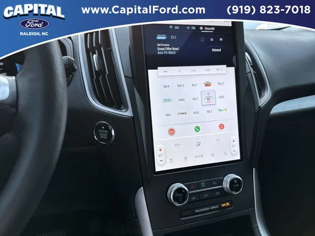 Used 2024 White Ford SEL image 27