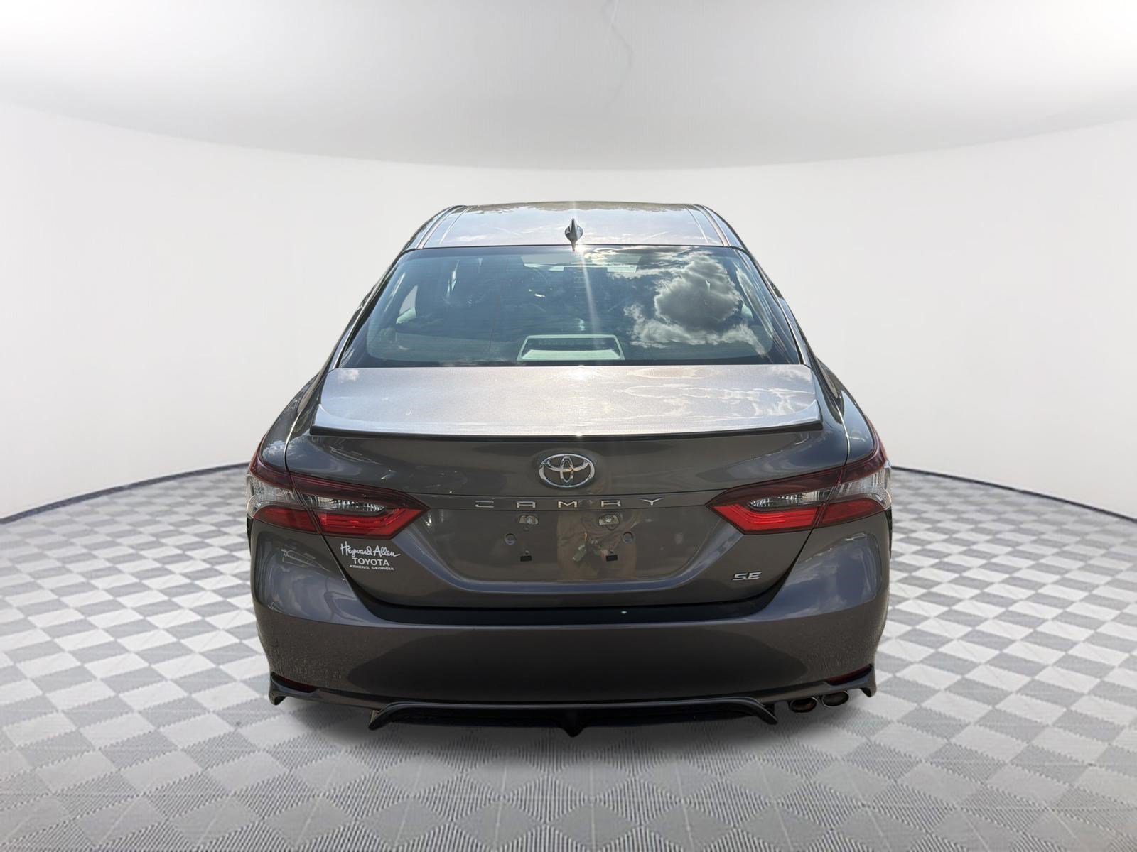 Used 2021 Predawn Gray Mica Toyota SE image 16